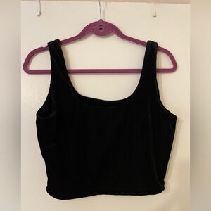 NWOT Vada Winter Black Ribbed Velvet Sz L